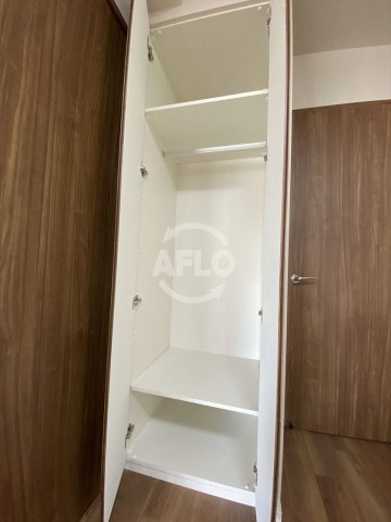 クレヴィアタワー大阪本町の収納|クレヴィアタワー大阪本町　クローゼット