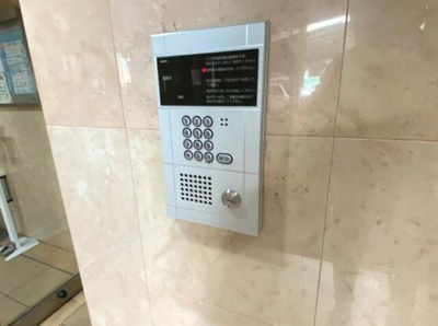 【エントランス】 | ロイヤルスクエア