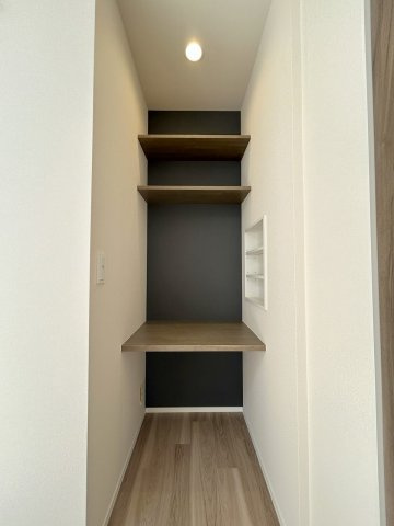 ソルサフィール井の頭の内装|★あると嬉しいデスクワークスペース