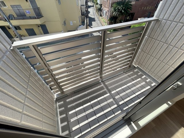 ソルサフィール井の頭のバルコニー