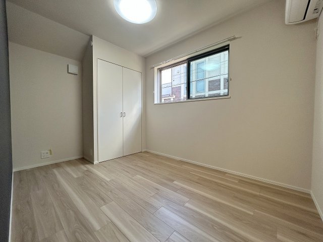 ソルサフィール井の頭の洋室|★洋室5帖