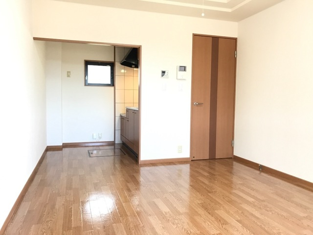 ベイサイドパレス横浜の居間・リビング|リビング