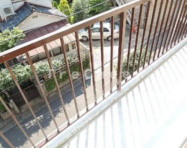 鳥新ミオファミリアのバルコニー