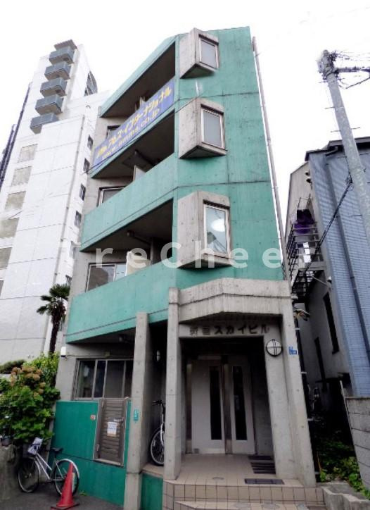 新宿スカイビルの外観