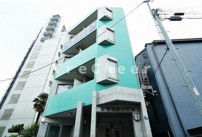 新宿スカイビルの外観