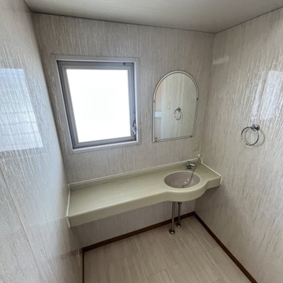 【独立洗面台】 | ヴィラマリージュ