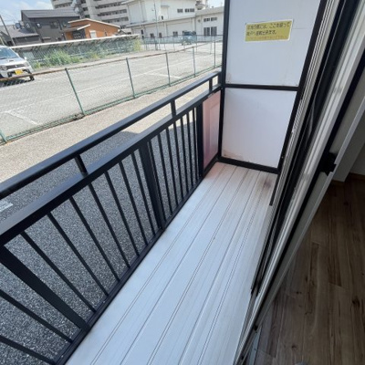 【バルコニー】 | ヴィラマリージュ