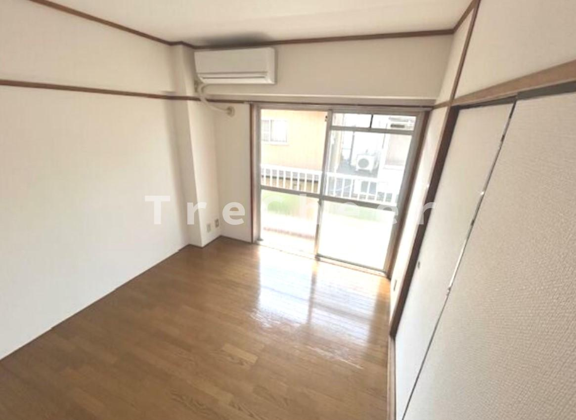 サンハイツ成増の居間・リビング