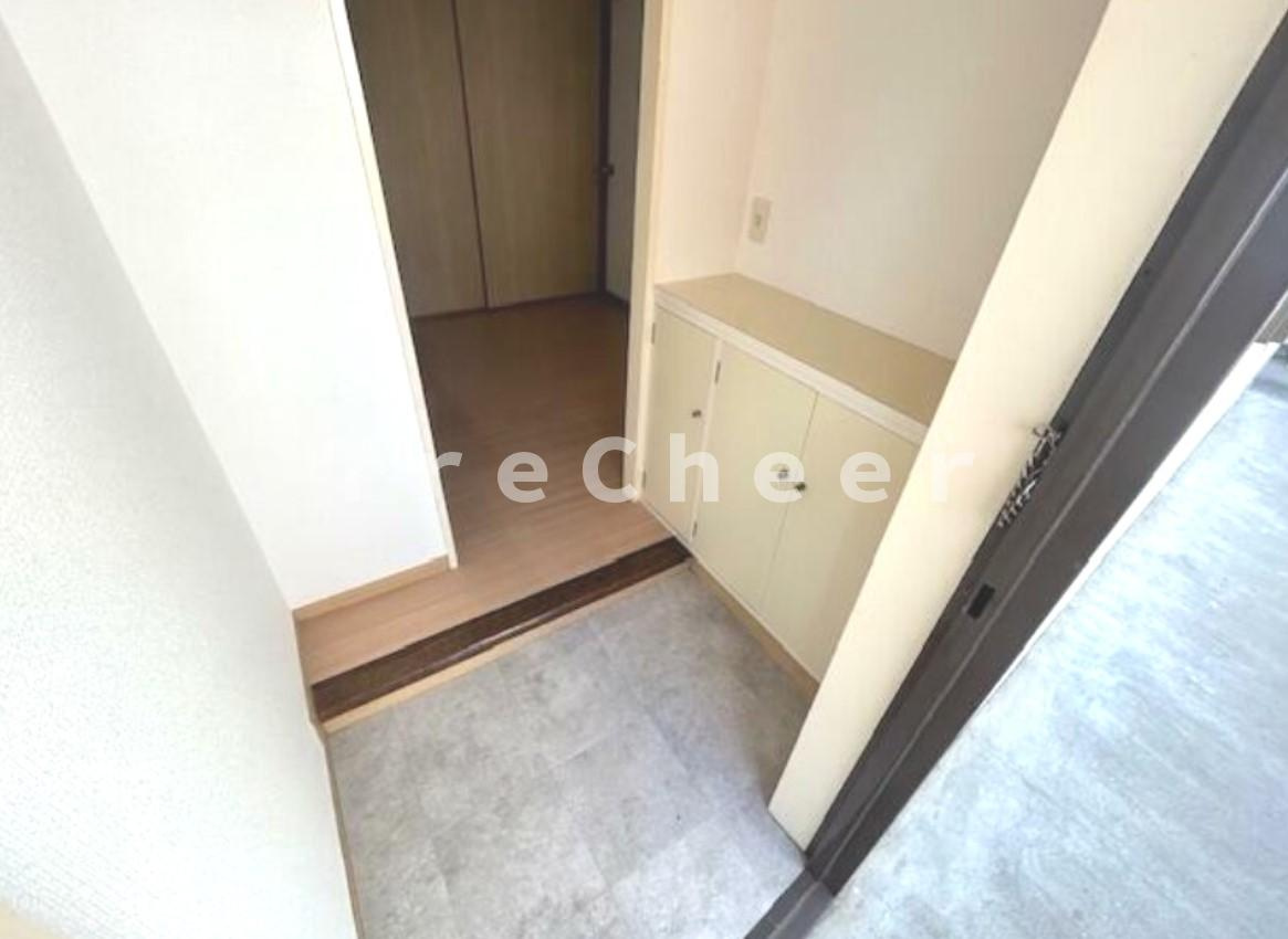 サンハイツ成増の玄関