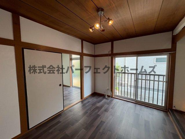須山町戸建　賃貸の洋室|スタンダードな洋室です