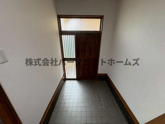 須山町戸建　賃貸の玄関|玄関です