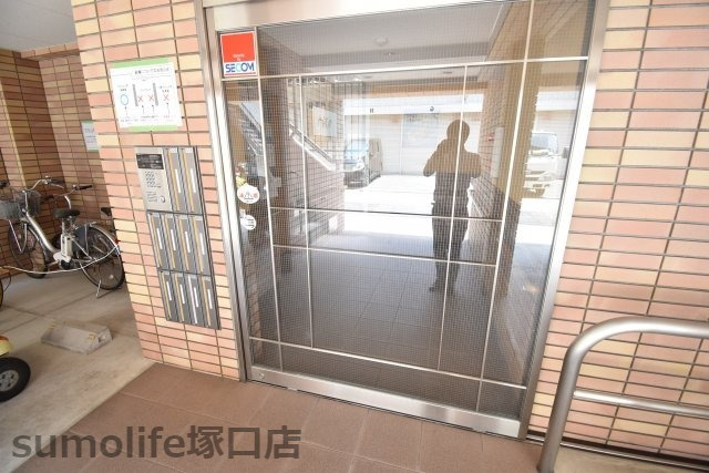 るぽ栗山のエントランス