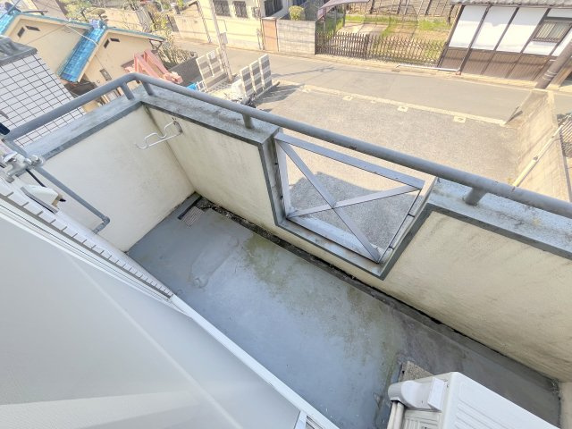 シティパレス西大寺Ｐ２のバルコニー