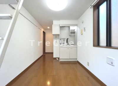 【洋室】 | ドミシルAya拾番館