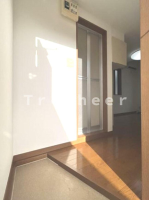 【玄関】 | ドミシルAya拾番館