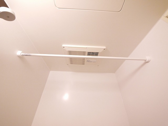 レオネクスト清都Ⅱの設備|嬉しい浴室乾燥機付きです