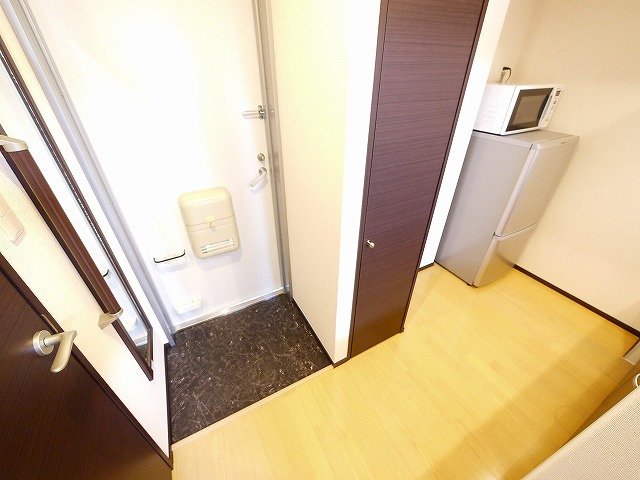 レオネクスト清都Ⅱの玄関|ゆったりとした玄関です