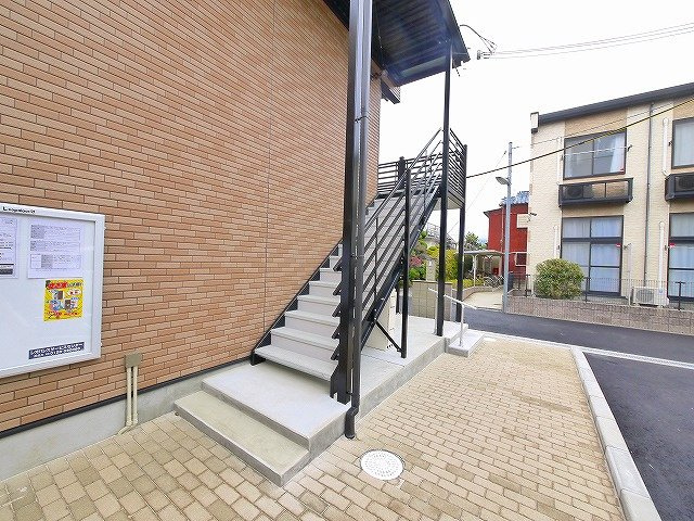 レオネクスト清都Ⅱのその他共用部分|共用階段です