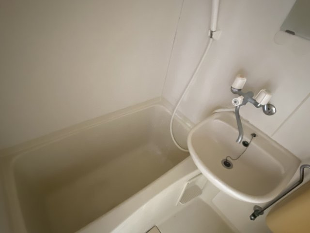 ハイム新高根の浴室