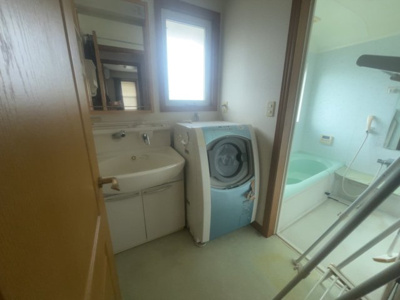 【洗面所】 | 太田市東長岡町　中古戸建