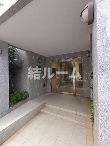練馬区旭丘１丁目の賃貸マンションのエントランス