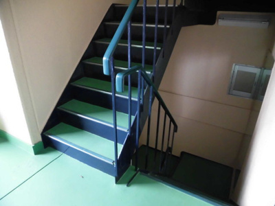 【その他共用部分】 | マンションタカヤマ | 共用階段です
