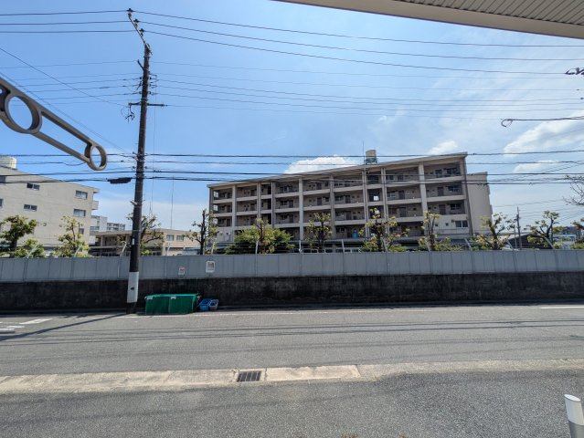 ベルジュ仲野町の展望
