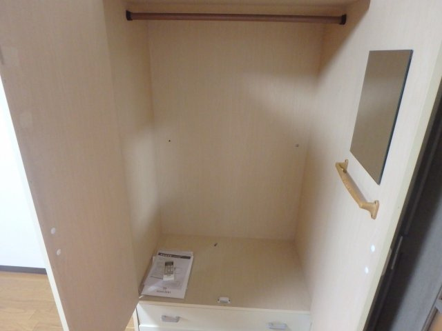 ジョイフル紫野の収納