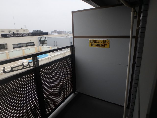 ジョイフル紫野のバルコニー