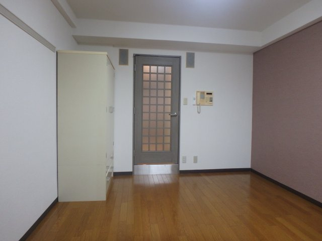 ジョイフル紫野の洋室