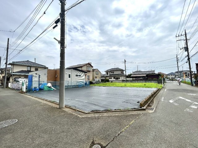 清瀬市上清戸１丁目　土地　西武池袋線　清瀬の前面道路含む現地写真|北側約5ｍ、西側約5.5ｍ幅員の行動に面した角地でございます。