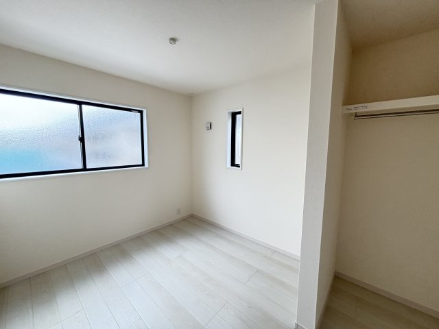 知立市牛田1丁目36『仲介手数料無料』新築戸建ての洋室