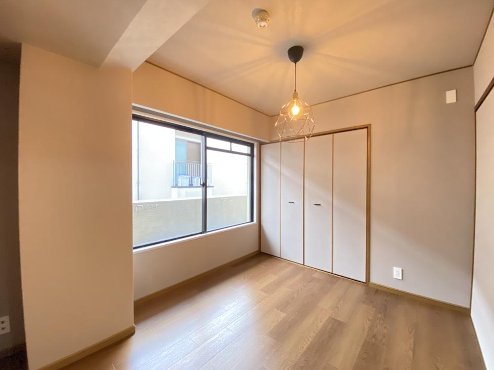 エルジャン芦屋の居間・リビング