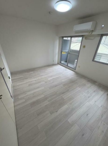 パティオ並木の寝室