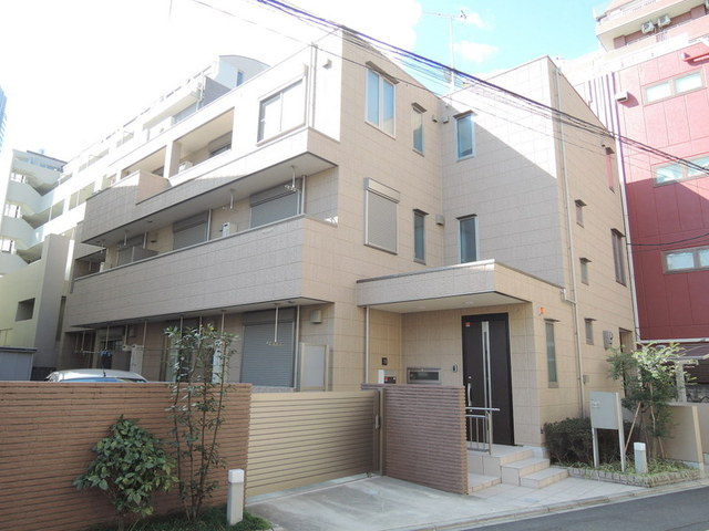 ラ　フォレ　ドゥ　諏訪の外観|★キレイな外観です★