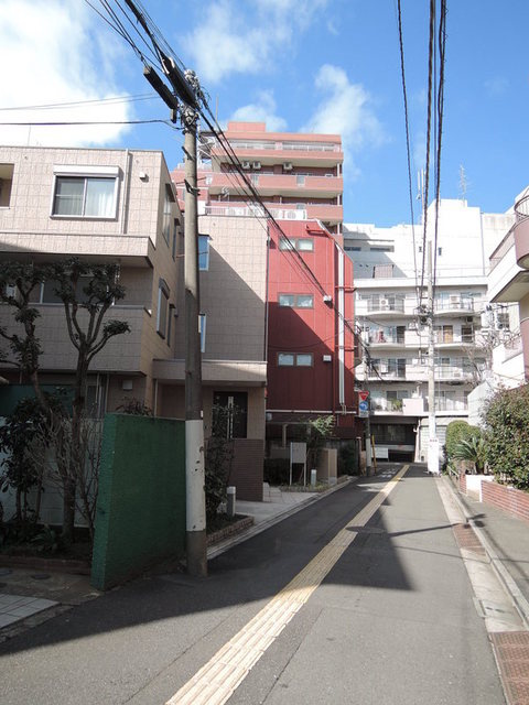 ラ　フォレ　ドゥ　諏訪の外観|★駅チカ、夜道も安心★