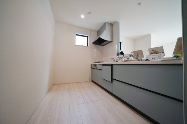【横浜市旭区今宿2丁目54-17新築戸建て】★仲介手数料無料★（東希望が丘小学校・希望が丘中学校）のキッチン