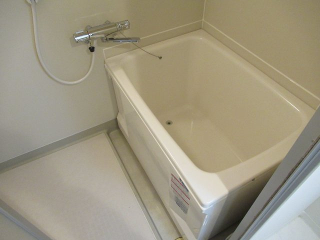 芦屋浜３ＬＤＫ（2街区）の浴室|きれいなお風呂です