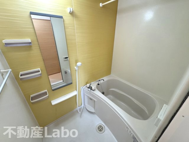 サンパティーク・パレスEの浴室