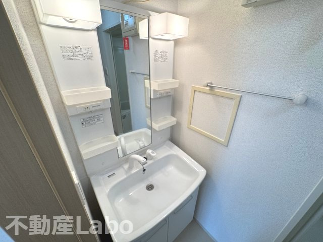 サンパティーク・パレスEの洗面所