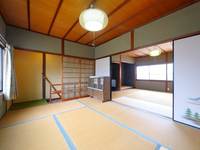 高畑町貸家（直井邸）の和室|い草の香りが落ち着く素敵な和室です