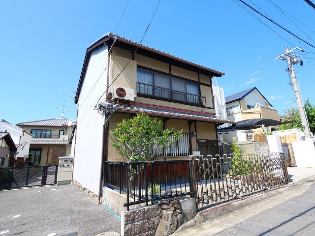 高畑町貸家（直井邸）