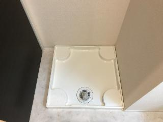 日高市上鹿山マンション新築工事の設備|洗濯機置場（イメージ）