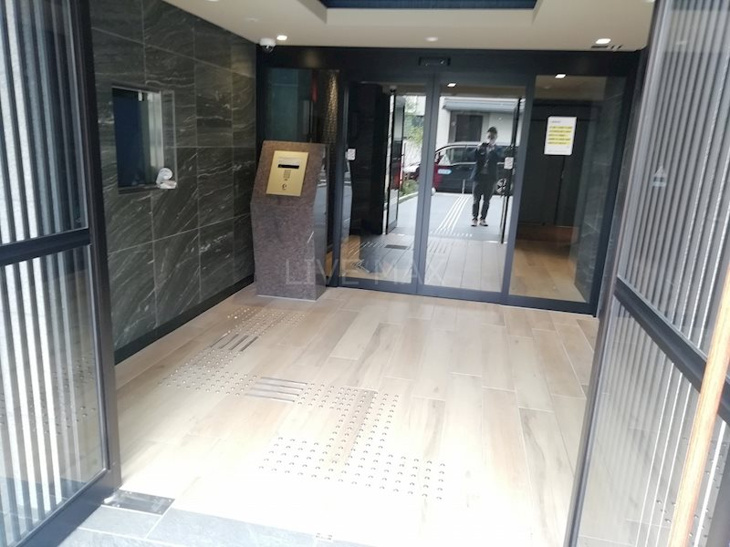 【エントランス】プレサンスTHE KYOTO 東福寺 EAST 