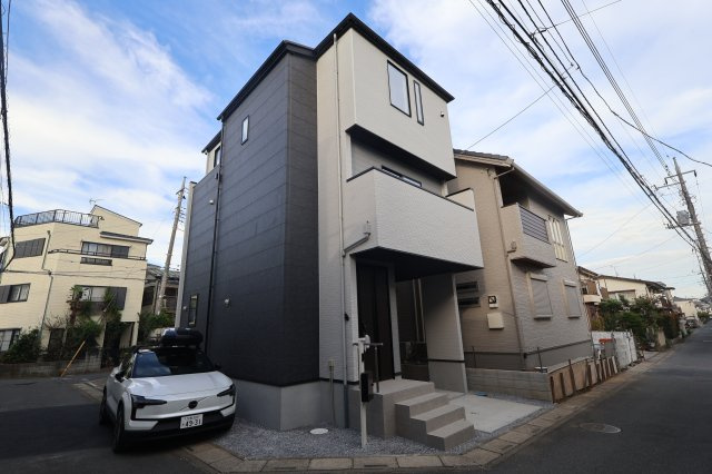 《仲介手数料無料》大宮区天沼町１丁目666-5(全1戸)新築一戸建てリガーレの外観|撮影日 2025年10月13日 15:30 晴れ