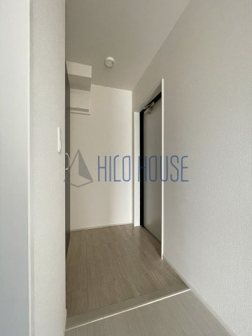 日高市上鹿山マンション新築工事の玄関|玄関（イメージ）