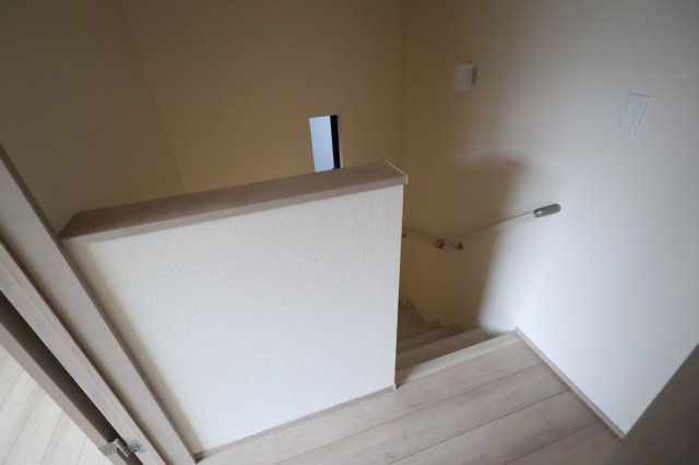 《仲介手数料無料》中央区新中里４丁目15(E号棟)新築一戸建てハートフルタウンの内装|撮影日 2025年10月25日 15:00 雨