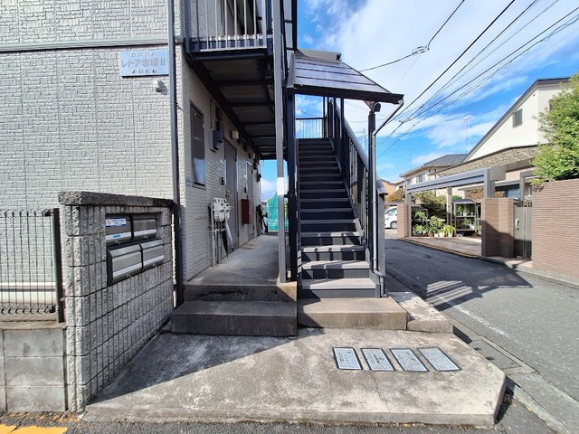 レトア赤塚Ⅱのエントランス
