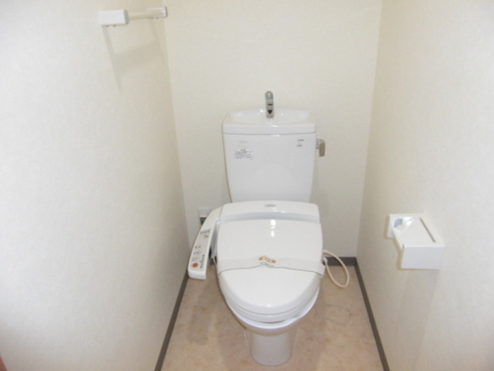 green park okadaのトイレ|温水洗浄暖房便座