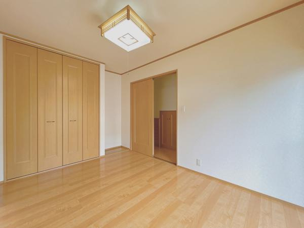 富士市石坂の中古一戸建|【現況販売】1階6帖洋室